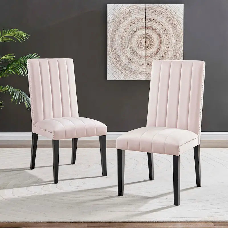 Chaise de salle à manger en velours avec capitonnage à canaux et garniture cloutée