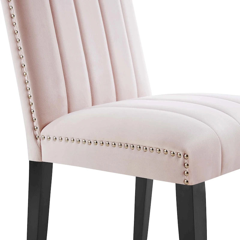 Chaise de salle à manger en velours avec capitonnage à canaux et garniture cloutée
