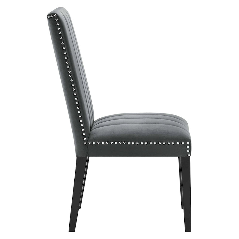 Chaise de salle à manger en velours avec capitonnage à canaux et garniture cloutée